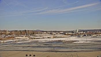 Weather camera view of Harrisburg International Airport.