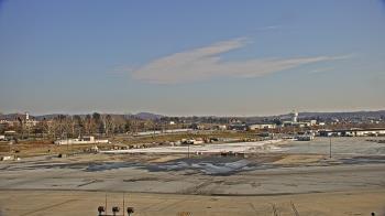 Weather camera view of Harrisburg International Airport.