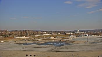 Weather camera view of Harrisburg International Airport.