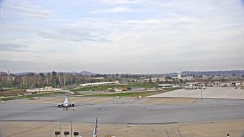 Weather camera view of Harrisburg International Airport.
