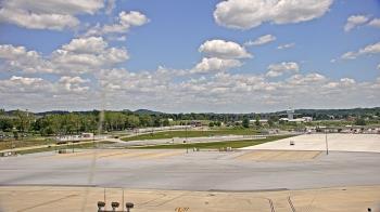 Weather camera view of Harrisburg International Airport.