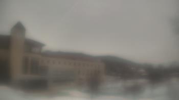 Weather camera view of Lincoln Park Performing Arts Charter School.