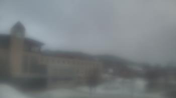 Weather camera view of Lincoln Park Performing Arts Charter School.