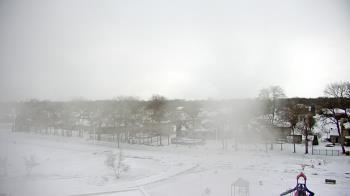 Weather camera view of Morris Elementary School.