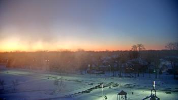 Weather camera view of Morris Elementary School.