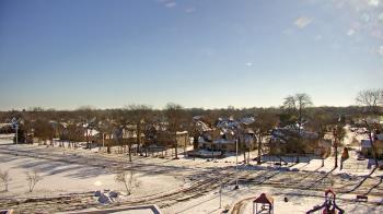 Weather camera view of Morris Elementary School.