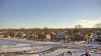 Weather camera view of Morris Elementary School.
