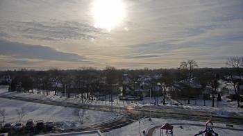Weather camera view of Morris Elementary School.