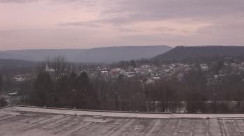 Weather camera view of Juniata High School.