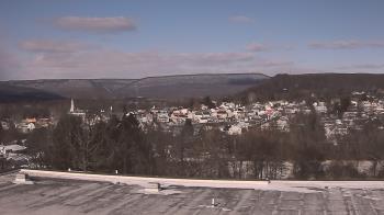 Weather camera view of Juniata High School.