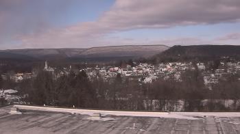 Weather camera view of Juniata High School.