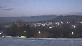 Weather camera view of Juniata High School.