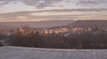 Weather camera view of Juniata High School.