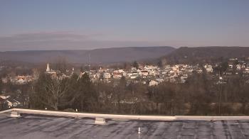 Weather camera view of Juniata High School.