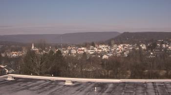 Weather camera view of Juniata High School.