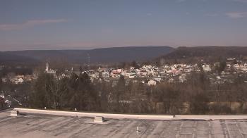 Weather camera view of Juniata High School.