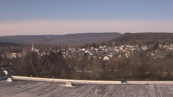 Weather camera view of Juniata High School.