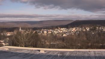 Weather camera view of Juniata High School.