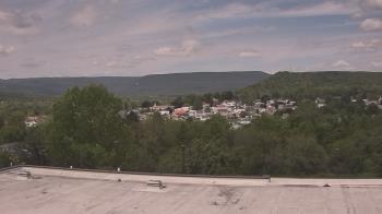 Weather camera view of Juniata High School.
