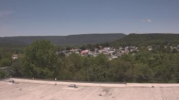 Weather camera view of Juniata High School.