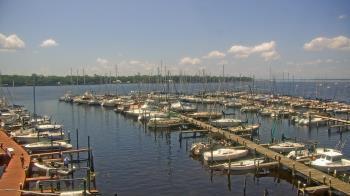 Weather camera view of Mandarin Holiday Marina.