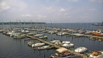 Weather camera view of Mandarin Holiday Marina.