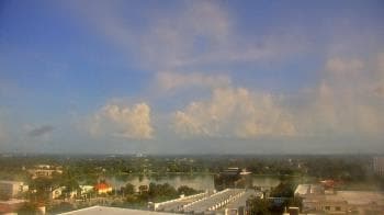 Weather camera view of Midflorida Credit Union.