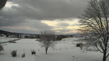 Weather camera view of Middletown Valley.