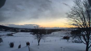 Weather camera view of Middletown Valley.