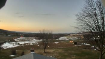 Weather camera view of Middletown Valley.