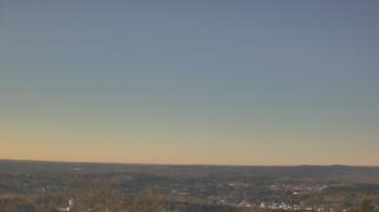 Weather camera view of Blue Hill Obs & Sci Center.