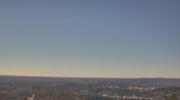 Weather camera view of Blue Hill Obs & Sci Center.
