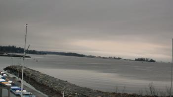 Weather camera view of Beach Point Club.