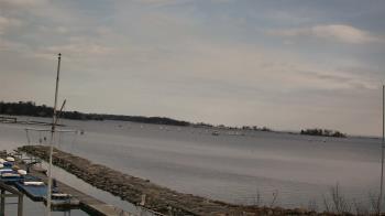 Weather camera view of Beach Point Club.