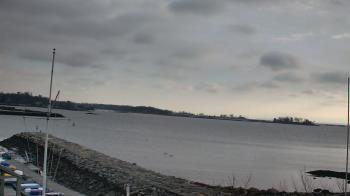 Weather camera view of Beach Point Club.