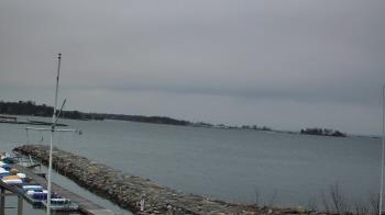 Weather camera view of Beach Point Club.