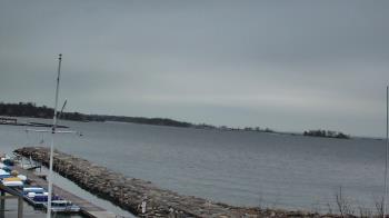 Weather camera view of Beach Point Club.