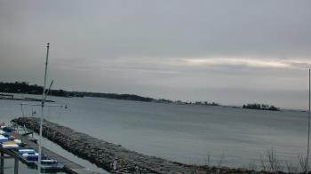 Weather camera view of Beach Point Club.