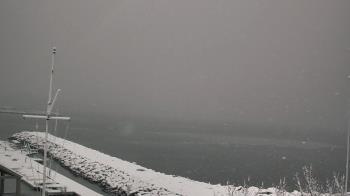 Weather camera view of Beach Point Club.