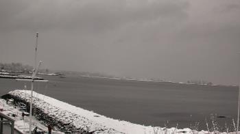 Weather camera view of Beach Point Club.