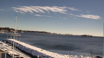 Weather camera view of Beach Point Club.