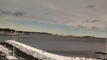 Weather camera view of Beach Point Club.