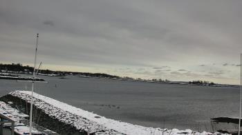 Weather camera view of Beach Point Club.