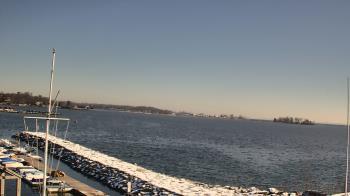 Weather camera view of Beach Point Club.