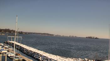 Weather camera view of Beach Point Club.