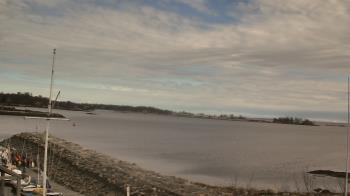 Weather camera view of Beach Point Club.