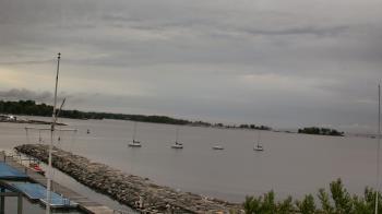 Weather camera view of Beach Point Club.
