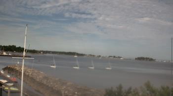Weather camera view of Beach Point Club.