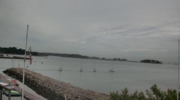 Weather camera view of Beach Point Club.