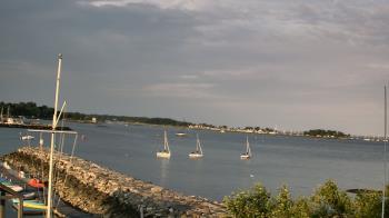 Weather camera view of Beach Point Club.